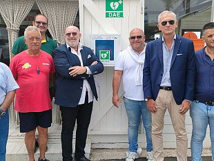 cifa-collocato-un-defibrillatore-nel-litorale-mazarese-di-tonnarella