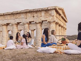 segesta-ritornano-i-picnic-degli-elimi-e-le-nuove-visite-musicali