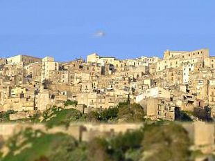 salemi-i-consiglieri-terranova-e-verde-gruppo-misto-bocciano-la-variazione-al-dup-e-chiedono-piu-trasparenza