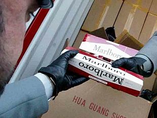 marsala-quasi-mezza-tonnellata-di-sigarette-di-contrabbando-sequestrate-arrestato-un-tunisino