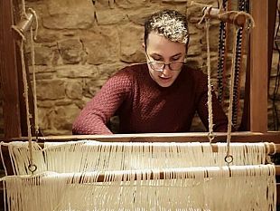 la-storia-di-un-giovane-ericino-con-la-passione-per-la-tessitura