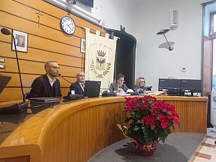 alcamo-approvato-in-consiglio-la-nota-di-aggiornamento-al-dup-e-il-bilancio-di-previsione-finanziario-2025-2027