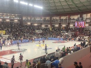 trapani-shark-reggio-emilia-ospiti-avanti-allintervallo