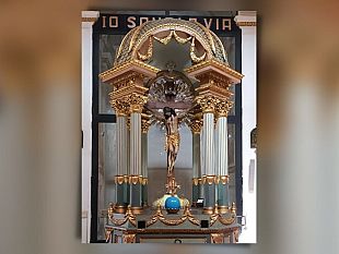 campobello-il-ss-crocifisso-la-costruzione-della-chiesa-madre-e-i-devoti