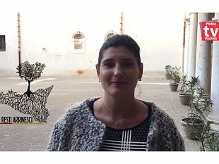 video-si-resti-arrinesci-si-presenta-alla-citta