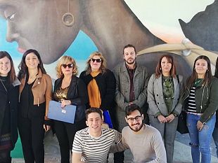 giornata-delle-donne-presentato-un-murales-al-provinciale