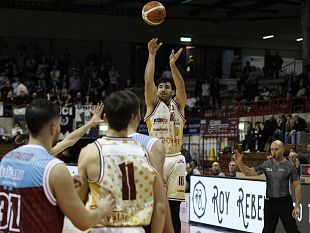 baket-la-pallacanestro-trapani-cade-bologna-finisce-81-71
