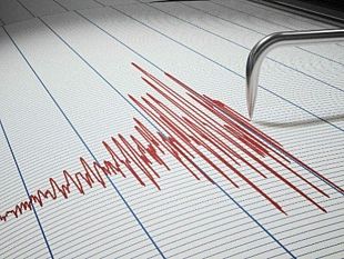 forte-terremoto-in-sicilia-paura-nel-ragusano-gente-in-strada