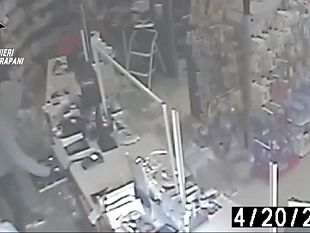 video-marsala-rapino-la-farmacia-di-via-colocasio-arrestato-dai-carabinieri
