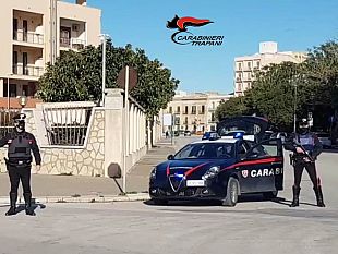 trapani-ubriaco-avrebbe-aggredito-e-minacciato-con-un-coltello-arrestato