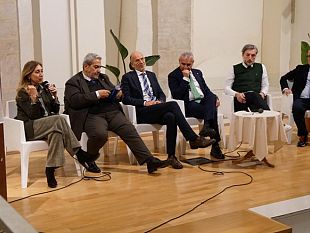 a-modica-le-dmo-siciliane-chiedono-che-si-affronti-la-questione-del-modello-di-governance-del-turismo-in-sicilia