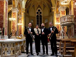 trapani-lorgano-della-chiesa-di-san-pietro-trona-a-suonare