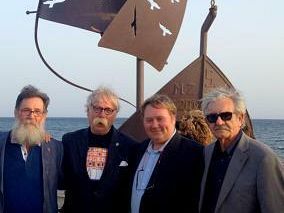 monumento-al-pescatore-l-opera-del-maestro-contarino-nel-largo-francesco-paolo-lisma