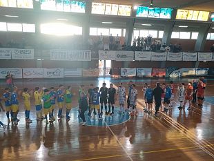 il-futsal-mazara-negli-ultimi-secondi-acchiappa-un-punto-doro-che-vale-la-salvezza