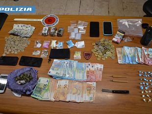 trapani/polizia-maxi-sequestro-di-droga-arrestato-pusher-a-trapani