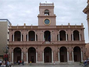marsala-presentata-la-nuova-versione-del-mercato-contadino