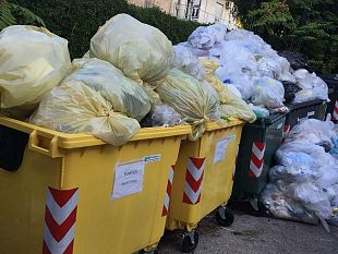 dopo-la-segnalazione-riipulita-larea-dellospedale-dai-rifiuti