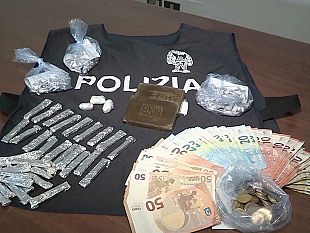 trapani-dai-domiciliari-continuava-a-spacciare-droga-arrestato-dalla-polizia-grazie-allapp-youpol