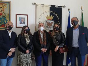 custonaci-turn-over-dellintera-giunta-morfino-spazio-ai-giovani
