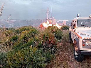 iniziano-gli-incendi-prima-dellestate-domate-fiamme-a-valderice