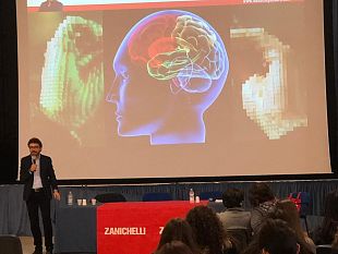 castelvetrano-lo-scrittore-e-giornalista-massimo-polidoro-incontra-i-ragazzi-del-liceo-scientifico-m-cipolla