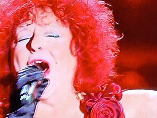 la-castelvetranese-anna-maria-prinzivalli-conquista-loredana-berte-a-the-voice-senior
