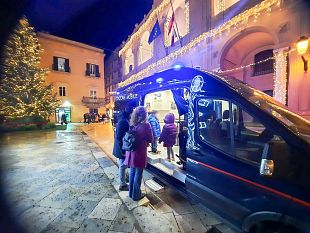 carabinieri-intensificati-i-servizi-nei-centro-storici-delle-citta-per-le-festivita-natalizie
