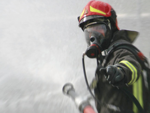 dopo-la-tragedia-di-catania-la-polemica-vigili-del-fuoco-senza-copertura-previdenziale-scatta-protesta-del-sindacato-usb