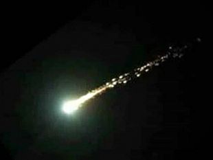 meteorite-attraversa-la-sicilia-il-racconto-di-una-cittadina-mazarese