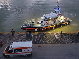 mazara/incendio-motocisterna-filicudi-m-evacuazione-eseguita-dalla-guardia-costiera