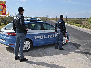 rapinato-e-minacciato-con-pistole-alle-mura-di-tramontana-due-arrestati