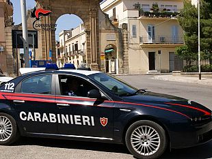 castelvetrano/castelvetrano-lo-fermano-con-oltre-200-grammi-di-marijuana-arrestato-22enne