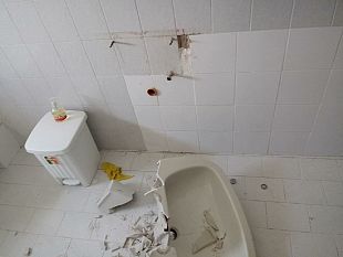 vandali-in-azione-presso-il-segretariato-sociale-del-quartiere-belvedere