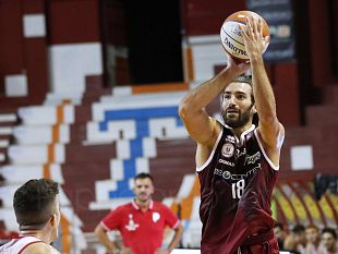 trapani-shark-saluta-anche-mollura