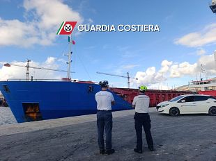 la-capitaneria-di-porto-trapani-ferma-nave-battente-bandiera-antigua-e-barbuda