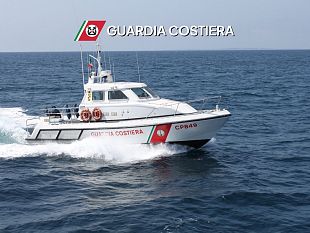 soccorsi-due-diportisti-alla-deriva-a-33-miglia-dal-porto