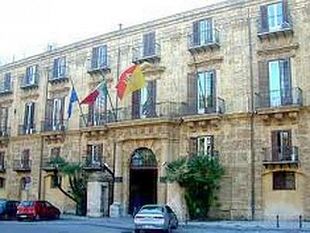 mega-service-tavolo-regionale-del-9-dicembre-2013-saranno-ritirati-i-preavvisi-di-licenziamento