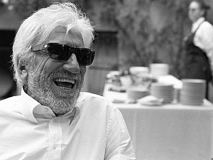 la-mandrakata-di-gigi-proietti-nel-giorno-del-suo-compleanno-addio-al-piu-grande