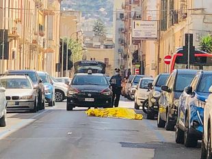 trapani/trapani-colto-da-malore-in-strada-morto-un-anziano