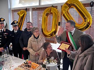 festeggiamenti-a-favignana-per-i-100-anni-di-giovanna-ernandes
