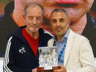 trapani-lallenatore-torrisi-premiato-per-la-vittoria-del-campionato