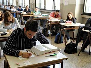 maturita-2018-oggi-la-prima-prova-ecco-le-tracce-proposte-agli-studenti