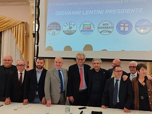 trapani/riunione-del-centro-destra-con-il-candidato-alla-presidenza-giovanni-lentini-per-le-elezione-provinciali-di-ii-livello