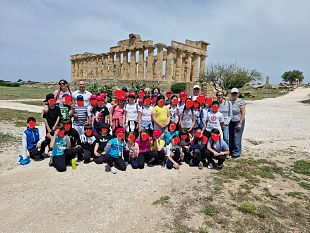 bee-day-un-viaggio-alla-scoperta-del-meraviglioso-mondo-delle-api-al-parco-archeologico-di-selinunte