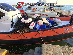sequestrati-105-attrezzi-da-pesca-illegali-e-una-tonnellata-di-plastica-tra-le-egadi-e-san-vito-lo-capo