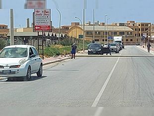 trapani-auto-contro-palo-paura-sul-lungomare-dante-alighieri