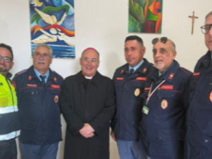 mazara-scambio-di-auguri-tra-lassociazione-giva-e-le-autorita