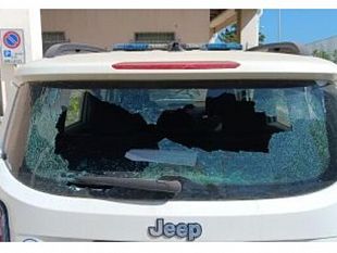 erice-vandalizzate-tre-autovetture-del-corpo-della-polizia-municipale