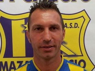 mazara-calcio-tesserato-l-allenatore-terranova-e-tre-giocatori