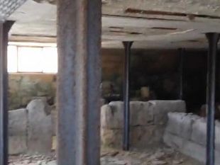 video-abbandono-e-degrado-di-san-nicolo-regale-e-dei-mosaici-romani